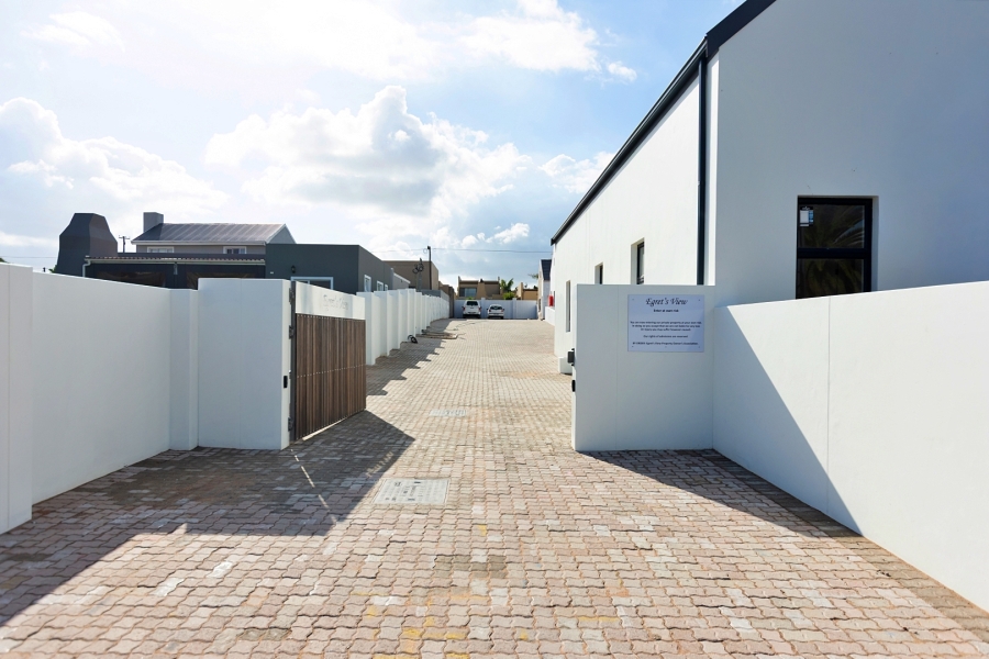 2 Bedroom Property for Sale in Velddrif Western Cape